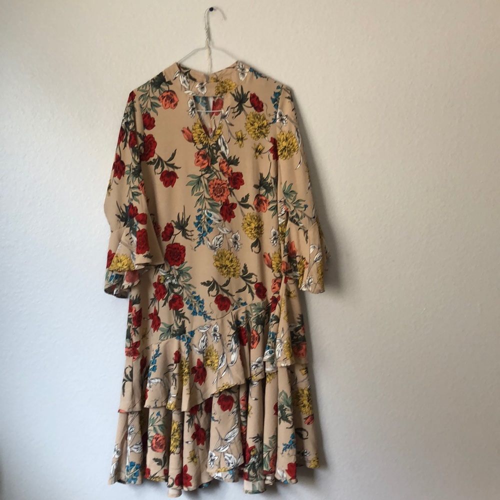 Hayden Shift Dress- Floral Size Medium